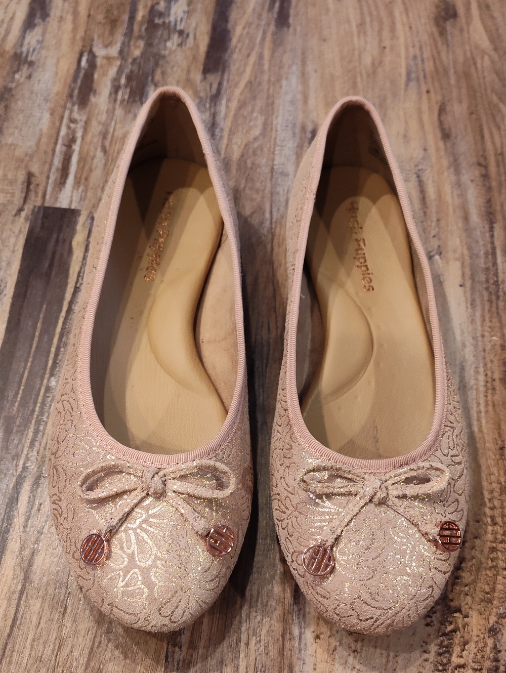 NWOT Hush Puppies Women's Light Pink Lace-Textured Bow Flats Sz 7
